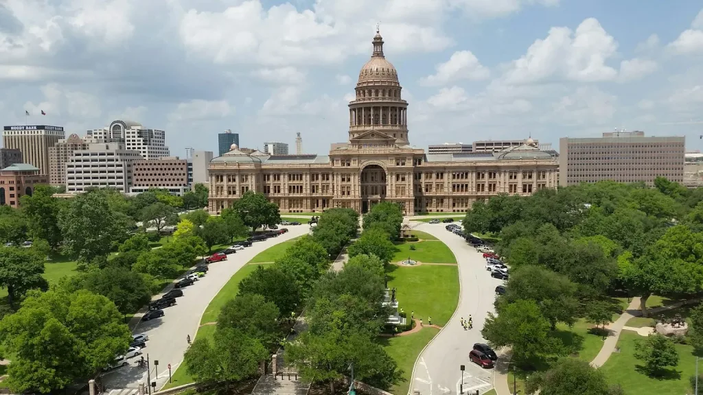 Around the Texas Capitol: Summertime special session drama continues, and more